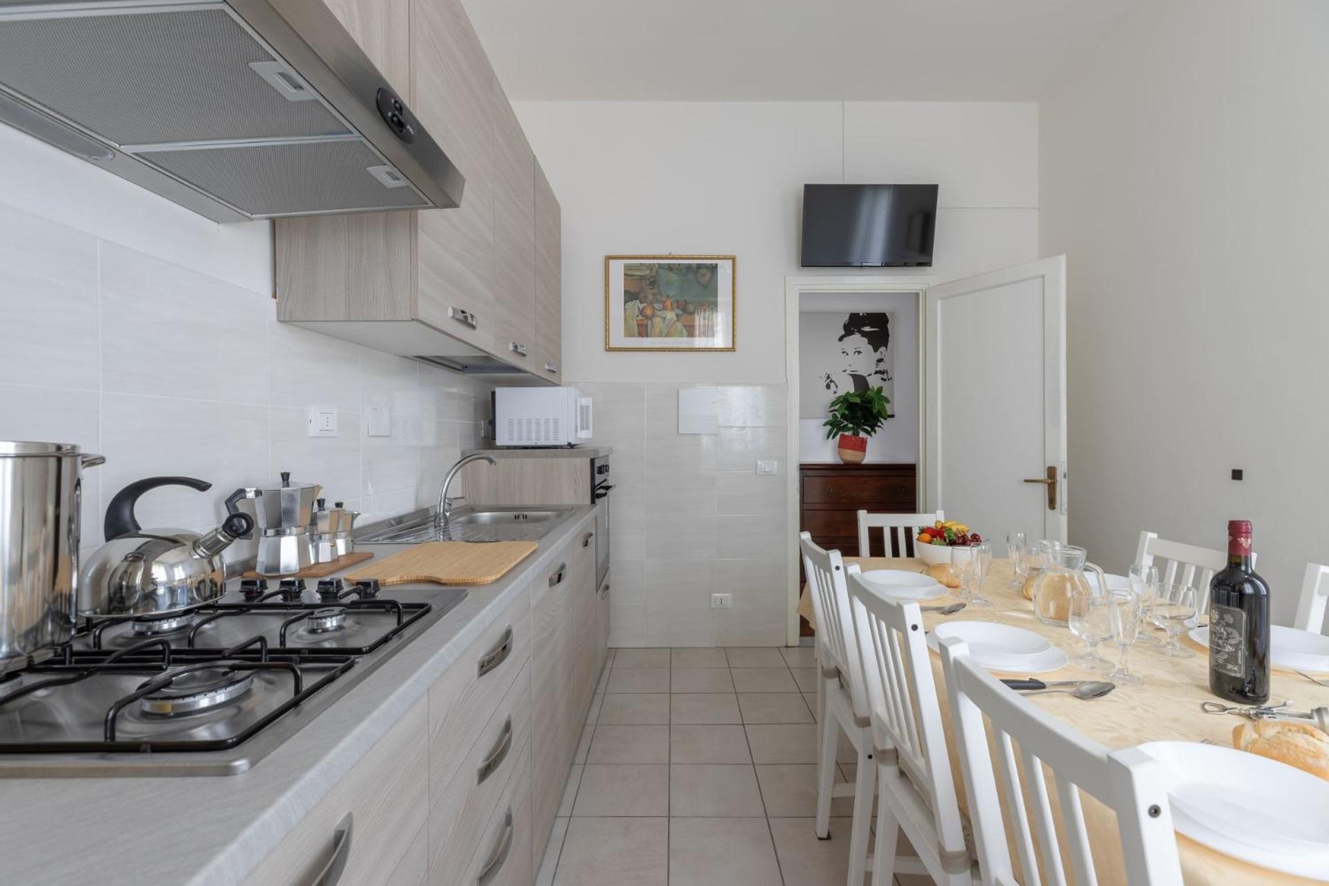 Family Large In Apartamento
